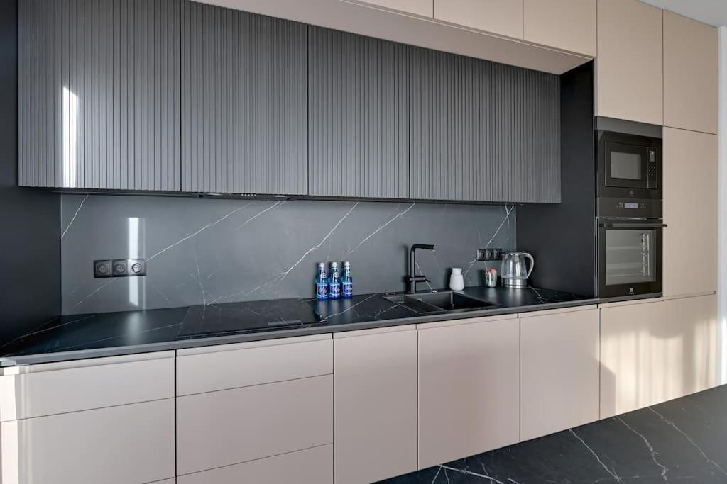Zajezdnia Wrzeszcz 2 By Grand Apartments Gdańsk Zewnętrze zdjęcie
