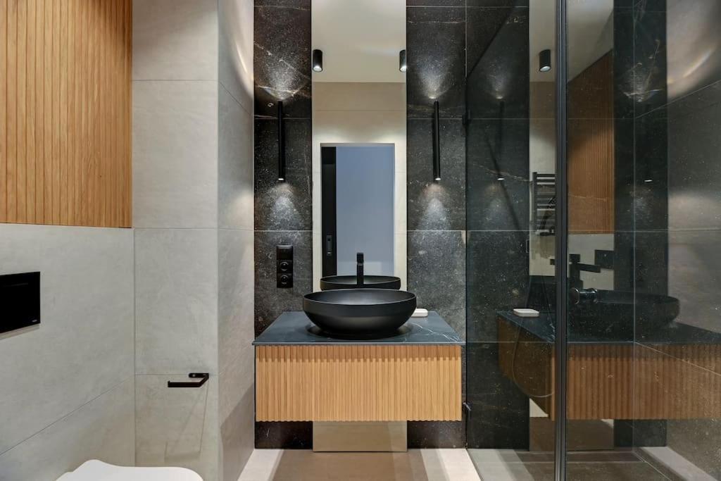 Zajezdnia Wrzeszcz 2 By Grand Apartments Gdańsk Zewnętrze zdjęcie